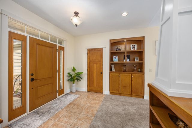 1815 Planters Row Drive, Byron Center, MI 49315