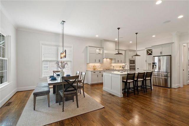 5348 Summer Hill Lane, Winston-salem, NC 27106