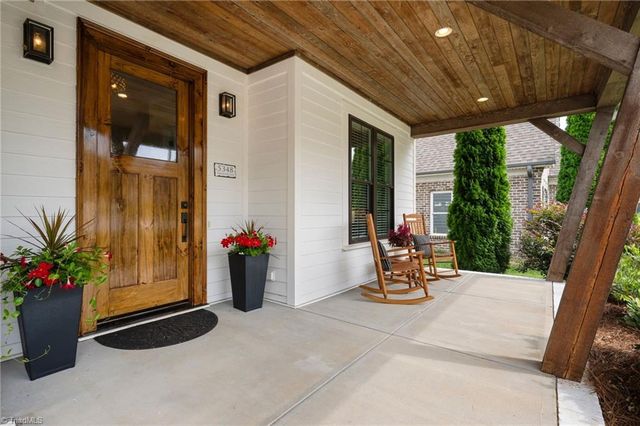 5348 Summer Hill Lane, Winston-salem, NC 27106