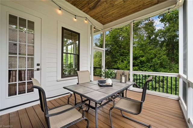 5348 Summer Hill Lane, Winston-salem, NC 27106