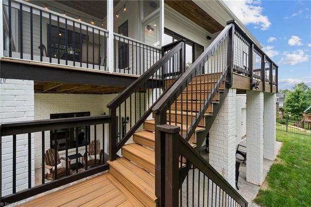 5348 Summer Hill Lane, Winston-salem, NC 27106