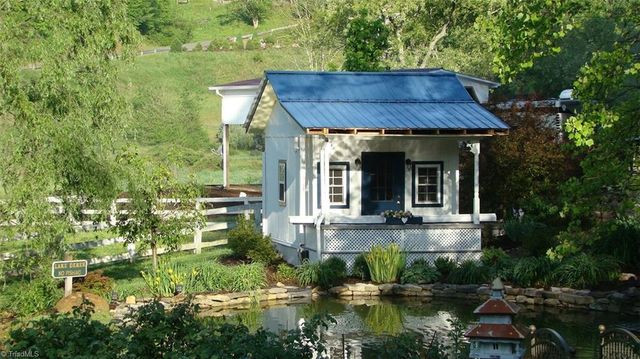 262 Lemly Road, Fleetwood, NC 28626