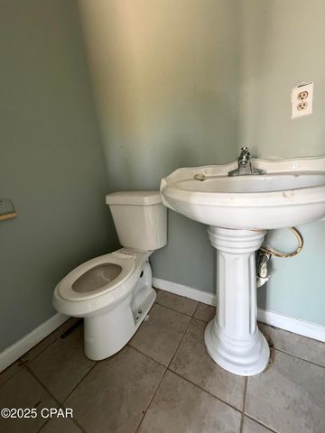 1511 Delaware Avenue, Lynn Haven, FL 32444