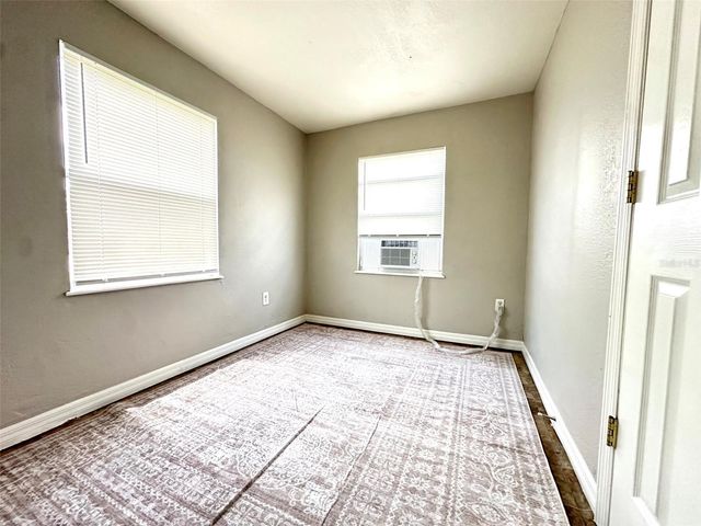 4111 28TH STREET N, St Petersburg, FL 33714