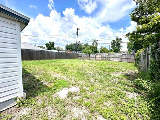 4111 28TH STREET N, St Petersburg, FL 33714