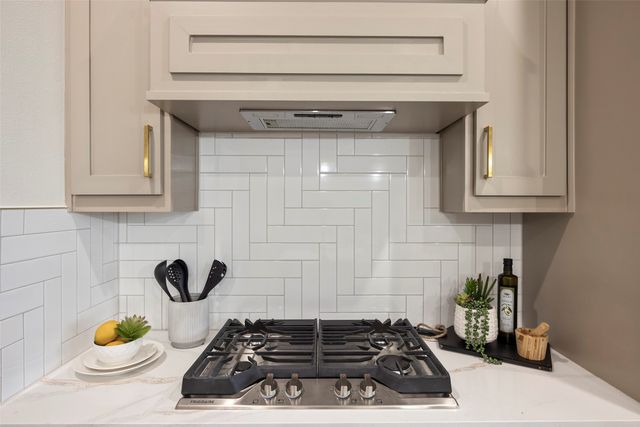 1000 Canyon Lake Road, Wills Point, TX 75169