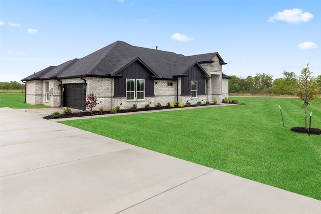 1000 Canyon Lake Road, Wills Point, TX 75169