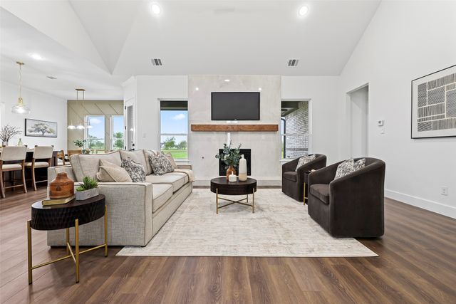 1000 Canyon Lake Road, Wills Point, TX 75169