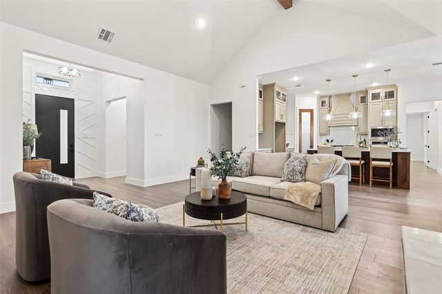 1000 Canyon Lake Road, Wills Point, TX 75169