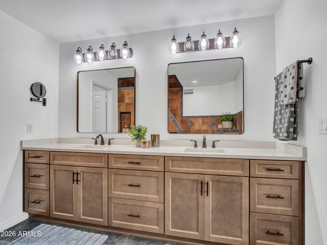 18846 N 95TH Avenue, Peoria, AZ 85382