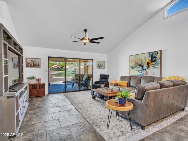 18846 N 95TH Avenue, Peoria, AZ 85382