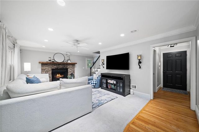 2556 Midvale Lane, Tucker, GA 30084