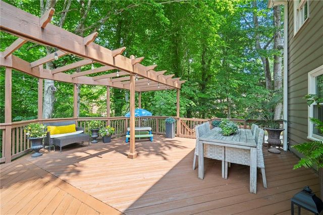 2556 Midvale Lane, Tucker, GA 30084