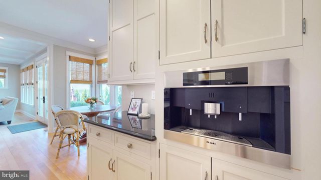 7 DELMAR AVE, Linwood, NJ 08221