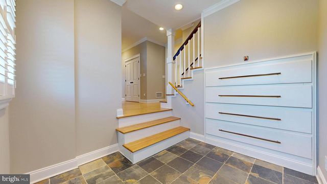 7 DELMAR AVE, Linwood, NJ 08221