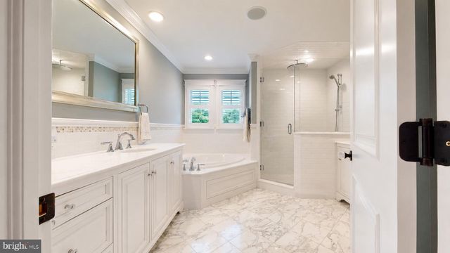 7 DELMAR AVE, Linwood, NJ 08221