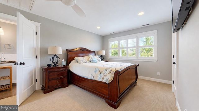 7 DELMAR AVE, Linwood, NJ 08221