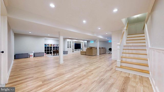 7 DELMAR AVE, Linwood, NJ 08221