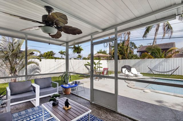 571 SE 14th Street, Pompano Beach, FL 33060