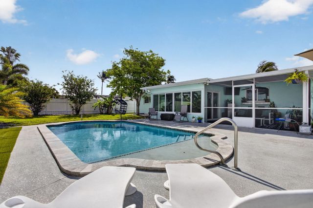 571 SE 14th Street, Pompano Beach, FL 33060