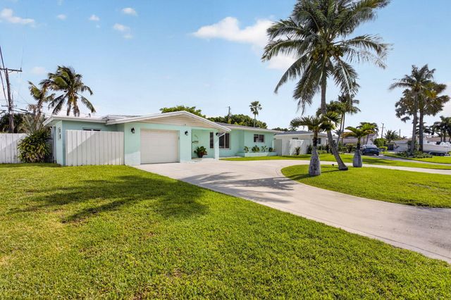 571 SE 14th Street, Pompano Beach, FL 33060