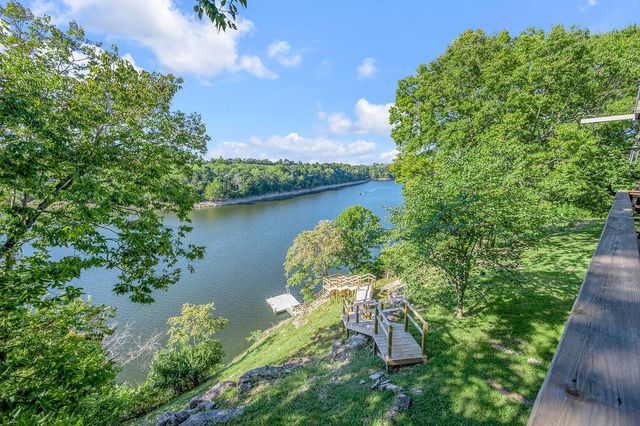 1516 Paradise Camp Road, Harrodsburg, KY 40330
