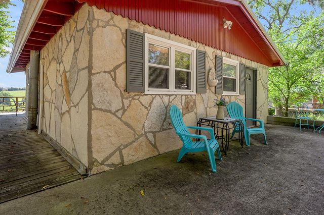 1516 Paradise Camp Road, Harrodsburg, KY 40330