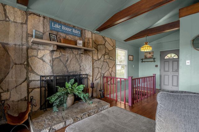 1516 Paradise Camp Road, Harrodsburg, KY 40330