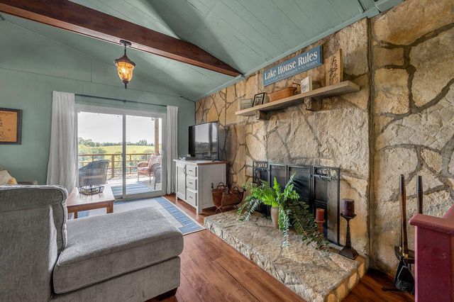 1516 Paradise Camp Road, Harrodsburg, KY 40330