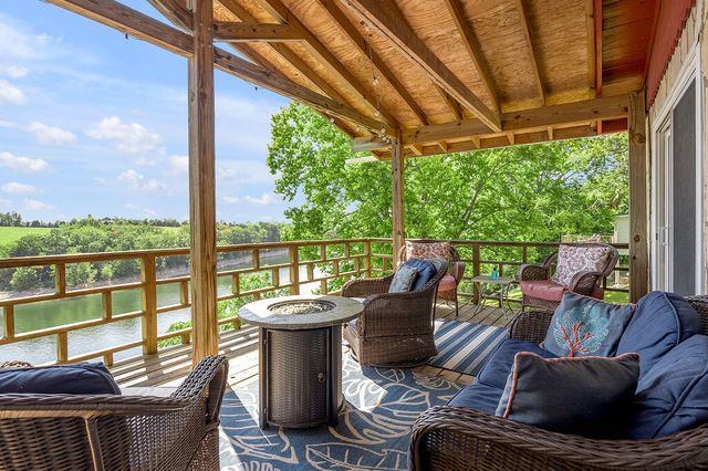 1516 Paradise Camp Road, Harrodsburg, KY 40330
