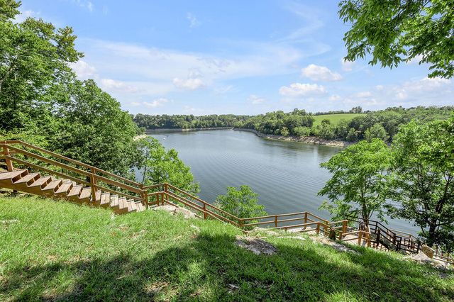 1516 Paradise Camp Road, Harrodsburg, KY 40330