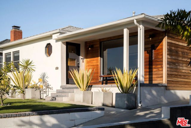 8130 Fordham Road, Los Angeles, CA 90045