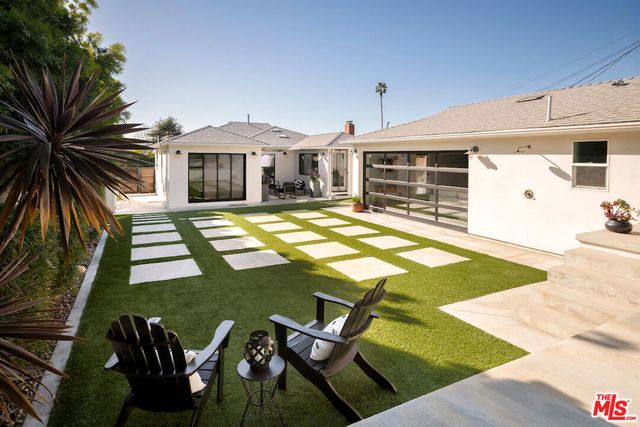 8130 Fordham Road, Los Angeles, CA 90045