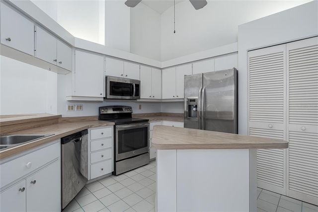 5727 GARDEN LAKES PALM, Bradenton, FL 34203