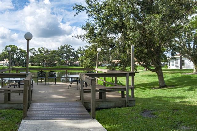 5727 GARDEN LAKES PALM, Bradenton, FL 34203