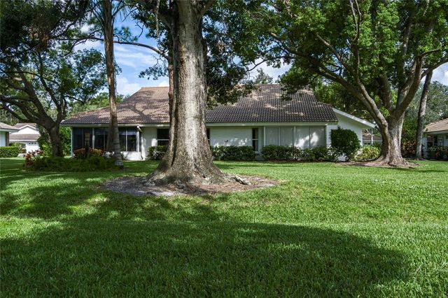 5727 GARDEN LAKES PALM, Bradenton, FL 34203