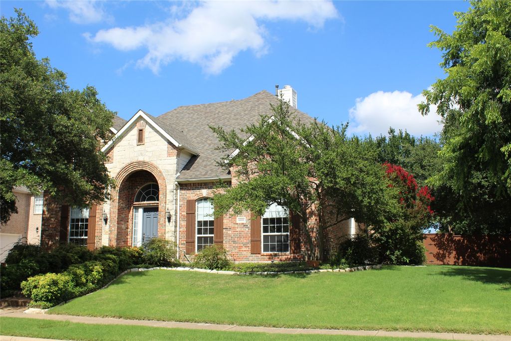 11000 Breezewood Drive, Frisco, TX 75033