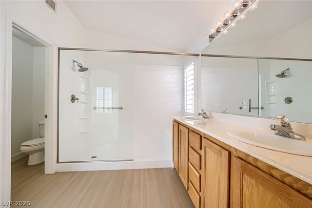 10236 Desert Wind Drive, Las Vegas, NV 89144