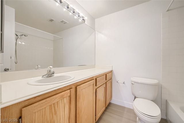 10236 Desert Wind Drive, Las Vegas, NV 89144