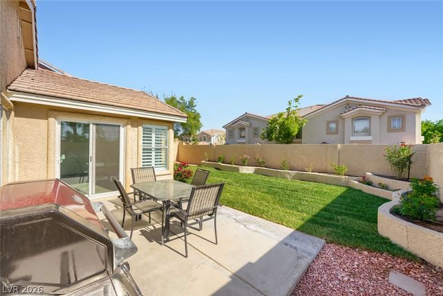10236 Desert Wind Drive, Las Vegas, NV 89144