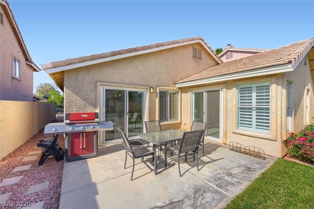10236 Desert Wind Drive, Las Vegas, NV 89144