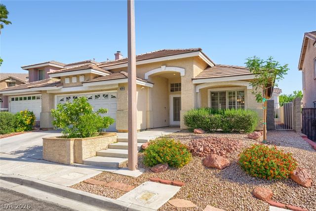 10236 Desert Wind Drive, Las Vegas, NV 89144