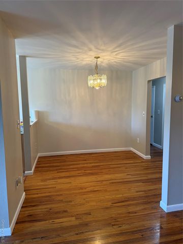 810 Blooming Grove Turnpike 46, New Windsor, NY 12553