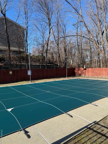 810 Blooming Grove Turnpike 46, New Windsor, NY 12553