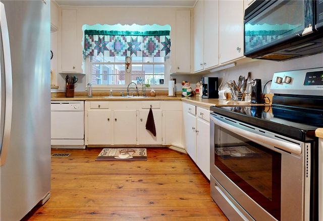 1613 Camellia Drive, Waycross, GA 31501