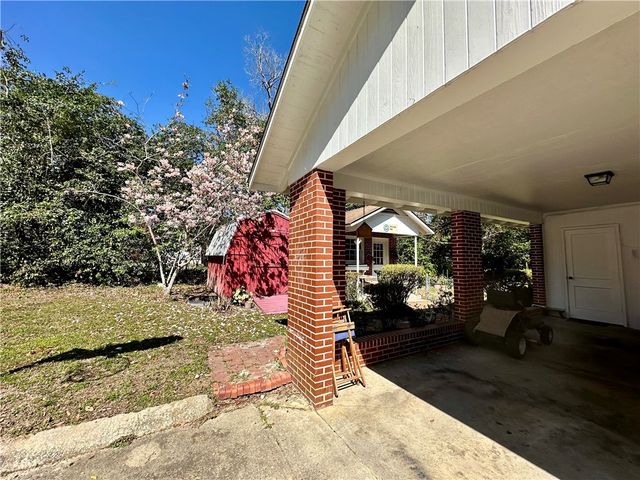 1613 Camellia Drive, Waycross, GA 31501