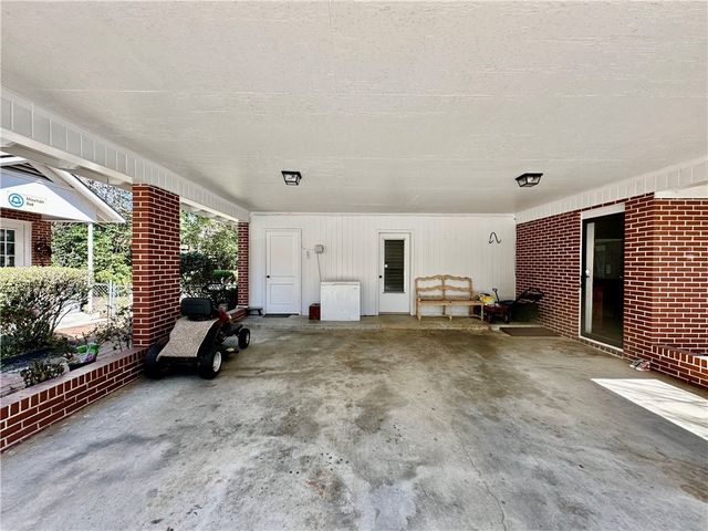 1613 Camellia Drive, Waycross, GA 31501