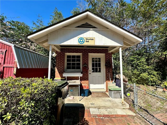 1613 Camellia Drive, Waycross, GA 31501