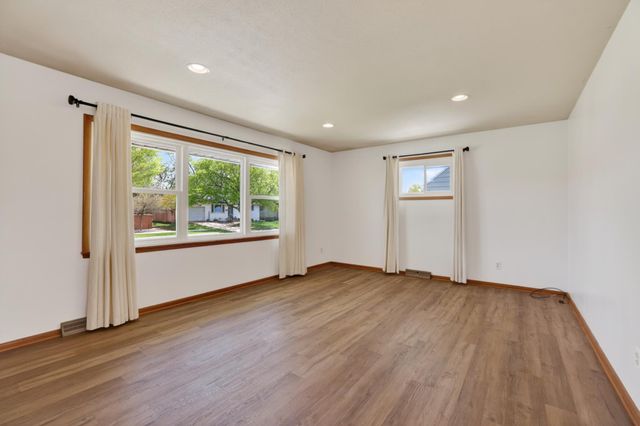 1431 2nd Avenue SW, Rochester, MN 55902