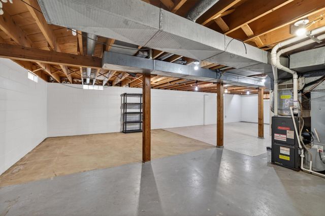 1431 2nd Avenue SW, Rochester, MN 55902